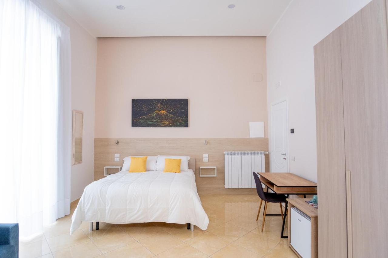 Leone Suites Toledo Napoli Ngoại thất bức ảnh